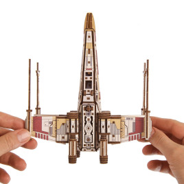 Luke Skywalker's™ X-Wing Starfighter™