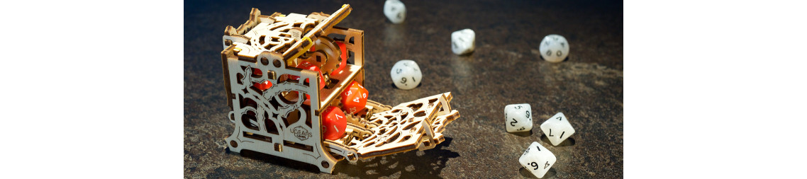 Mechanical self-assembling devices for tabletop games in Ireland